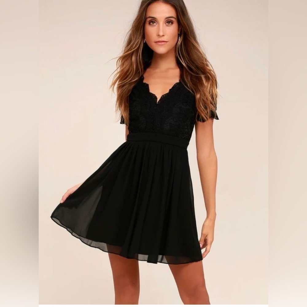 New! Lulu’s Angel in Disguise Lace Skater Dress Solid Black LBD Size XL - Picture 4 of 15